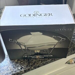 Godinger White Porcelain Baker with Silver Stand